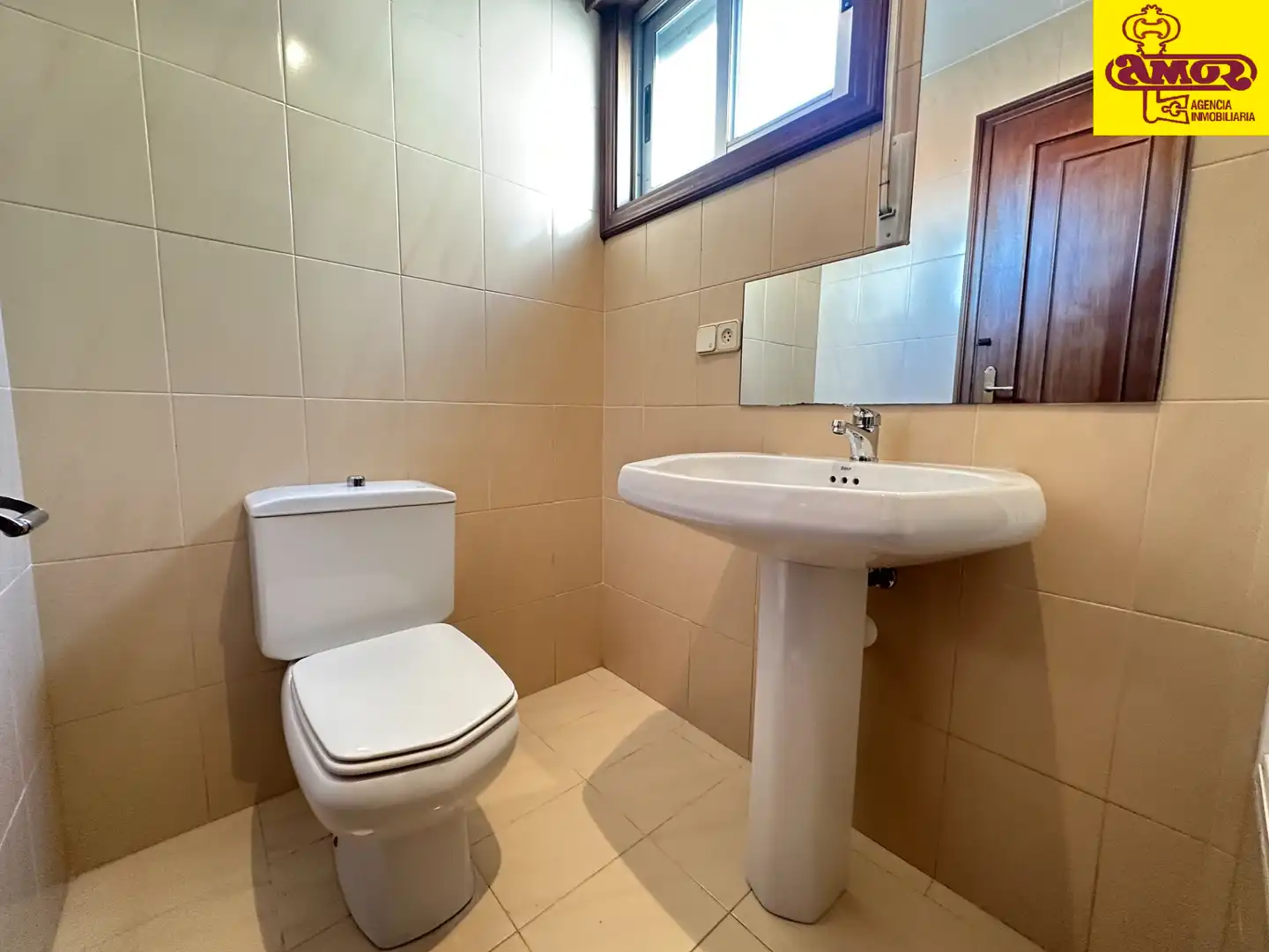 Baño de Piso en venta en Santiago de Compostela  con Calefacción, Terraza y Trastero