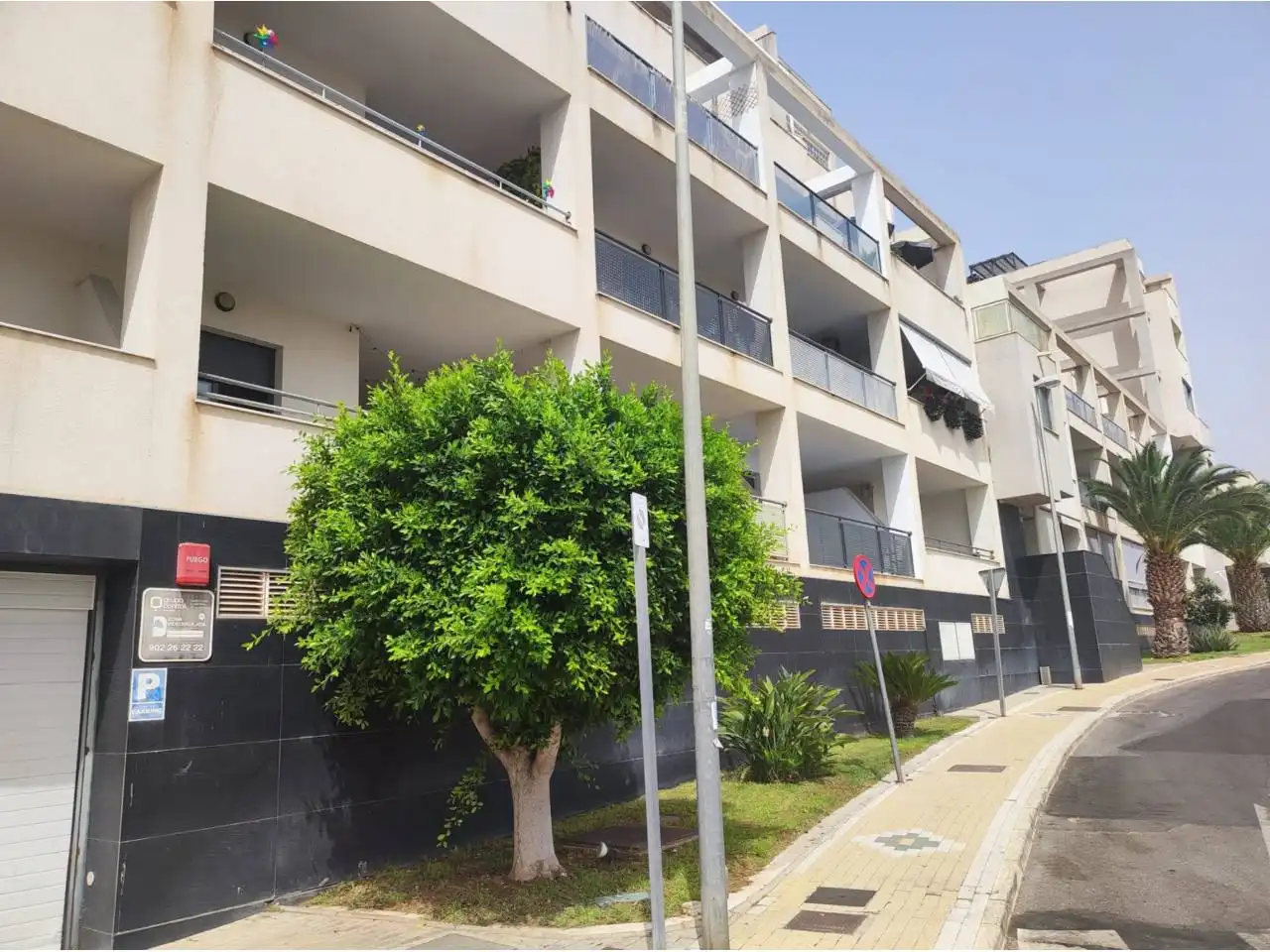 Appartamento con piscina in affitto a Calle Higueras, imagen 3