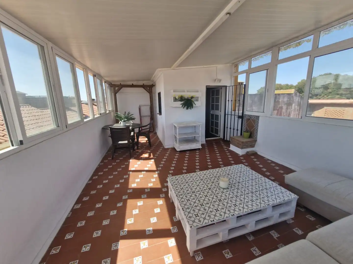 Terrassa de Casa adosada en venda en La Línea de la Concepción amb Terrassa