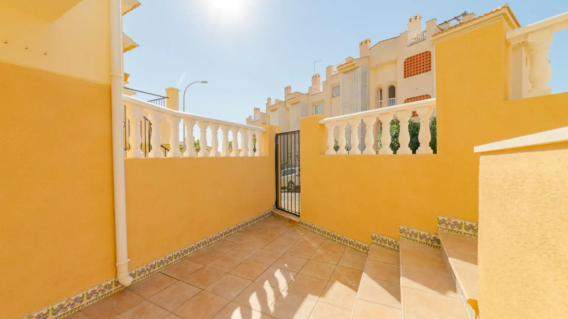 Jardí de Casa o xalet en venda en Orihuela amb Jardí privat, Terrassa i Piscina