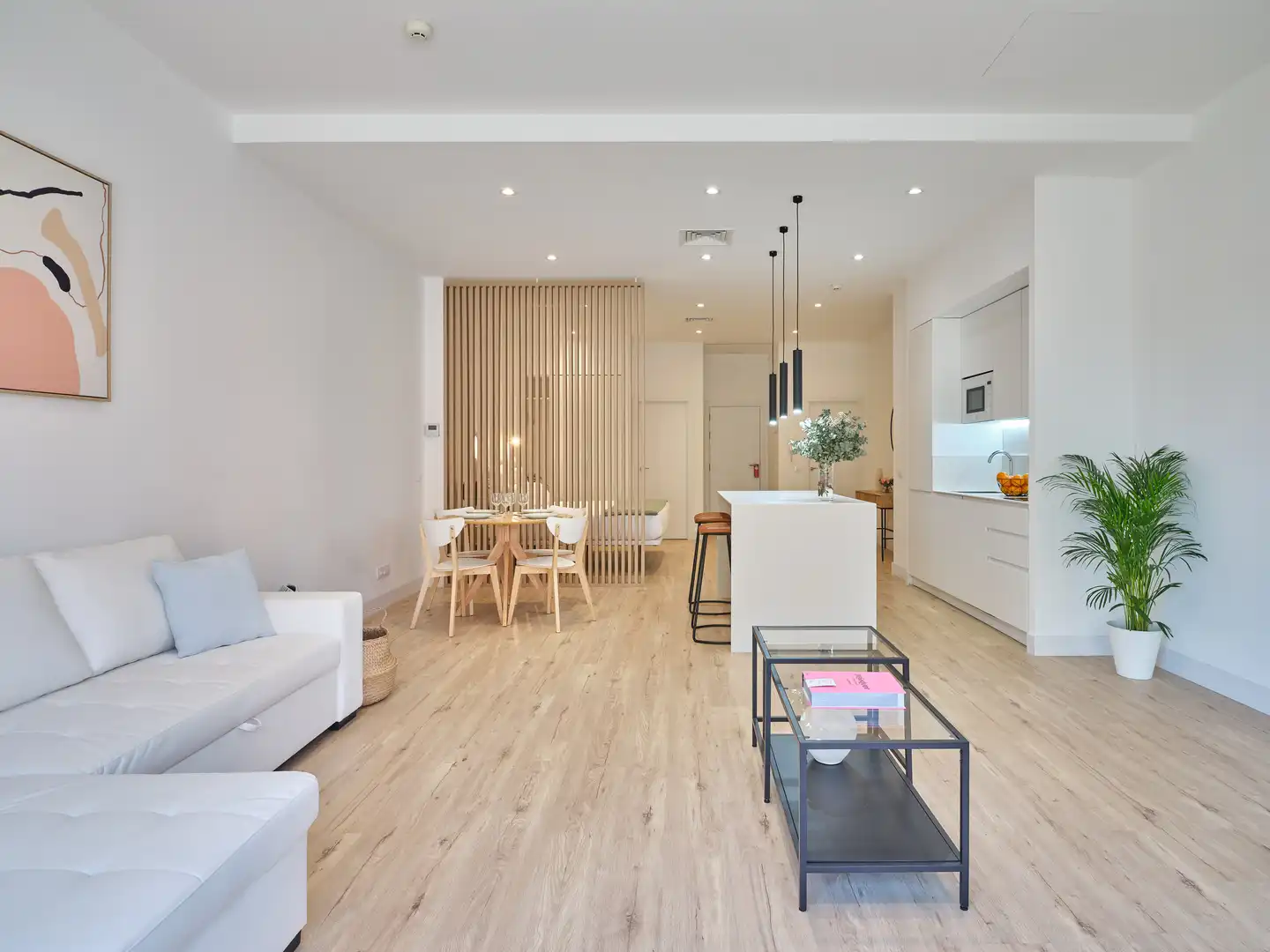 Living room of Apartments for rent in Madrid  with Air Conditioner, Parquet flooring and Furnished