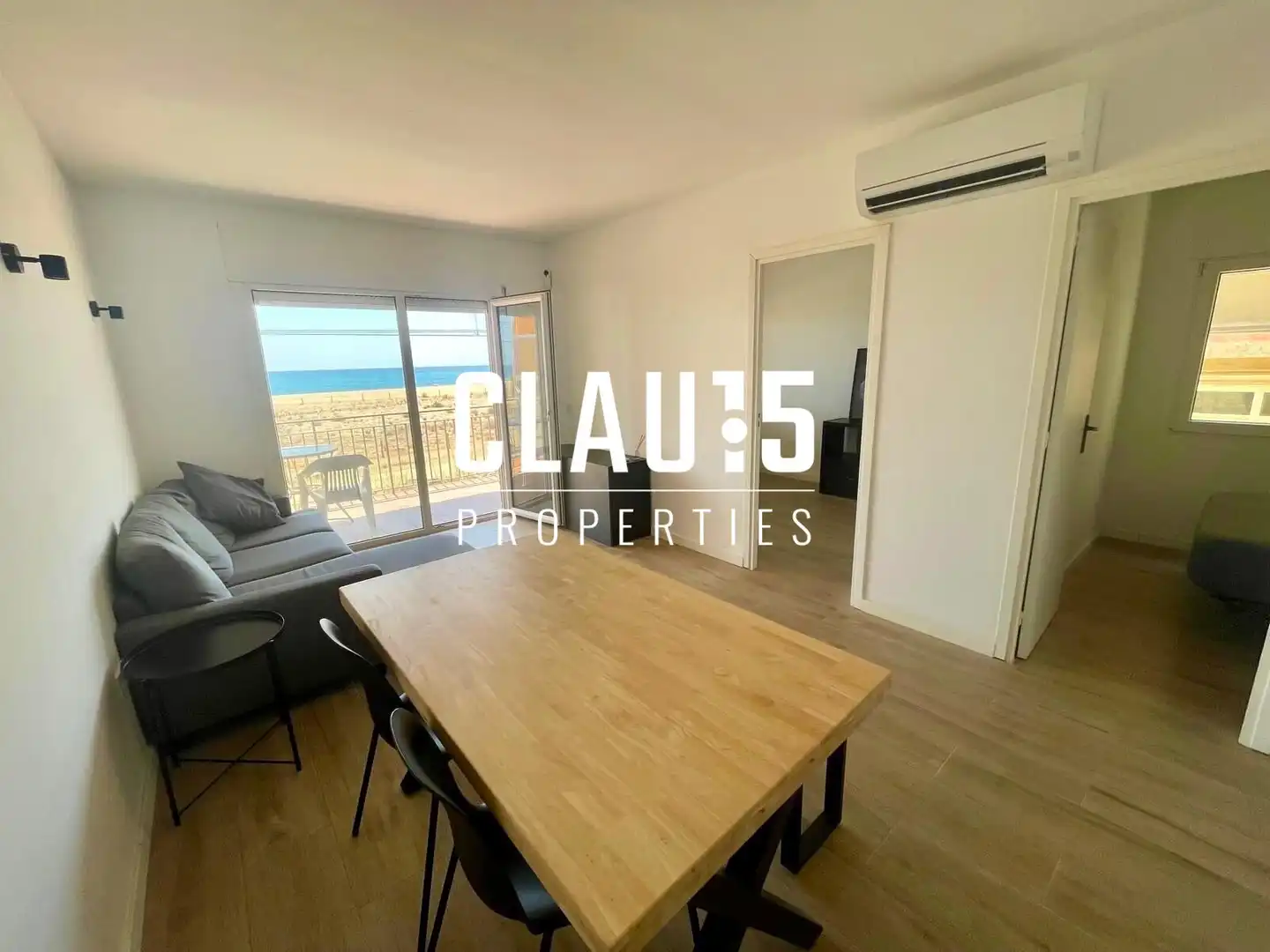 Exterior view of Flat for sale in Canet de Mar  with Heating, Balcony and Alarm
