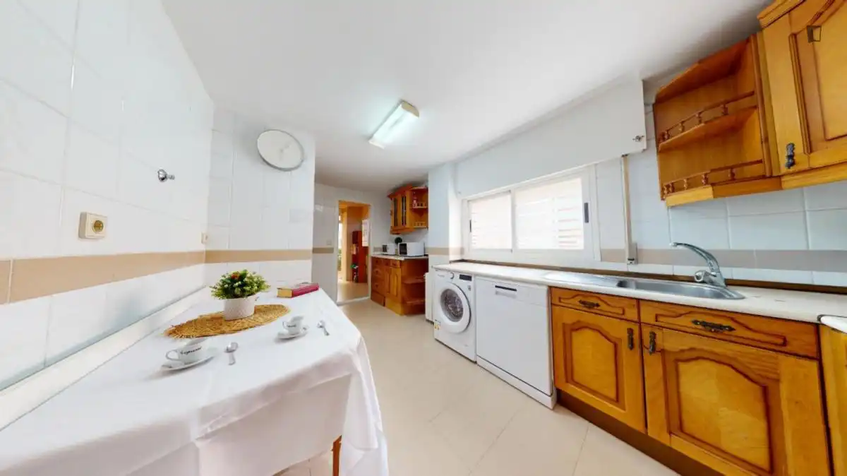 Cocina de Apartamento de alquiler en Madrid con Aire acondicionado, Calefacción y Amueblado