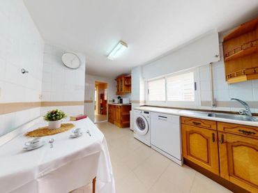 Apartament amb ascensor de lloguer a Latina