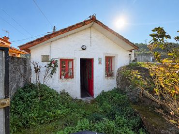 Casa rustica con giardino in vendita a San Anton