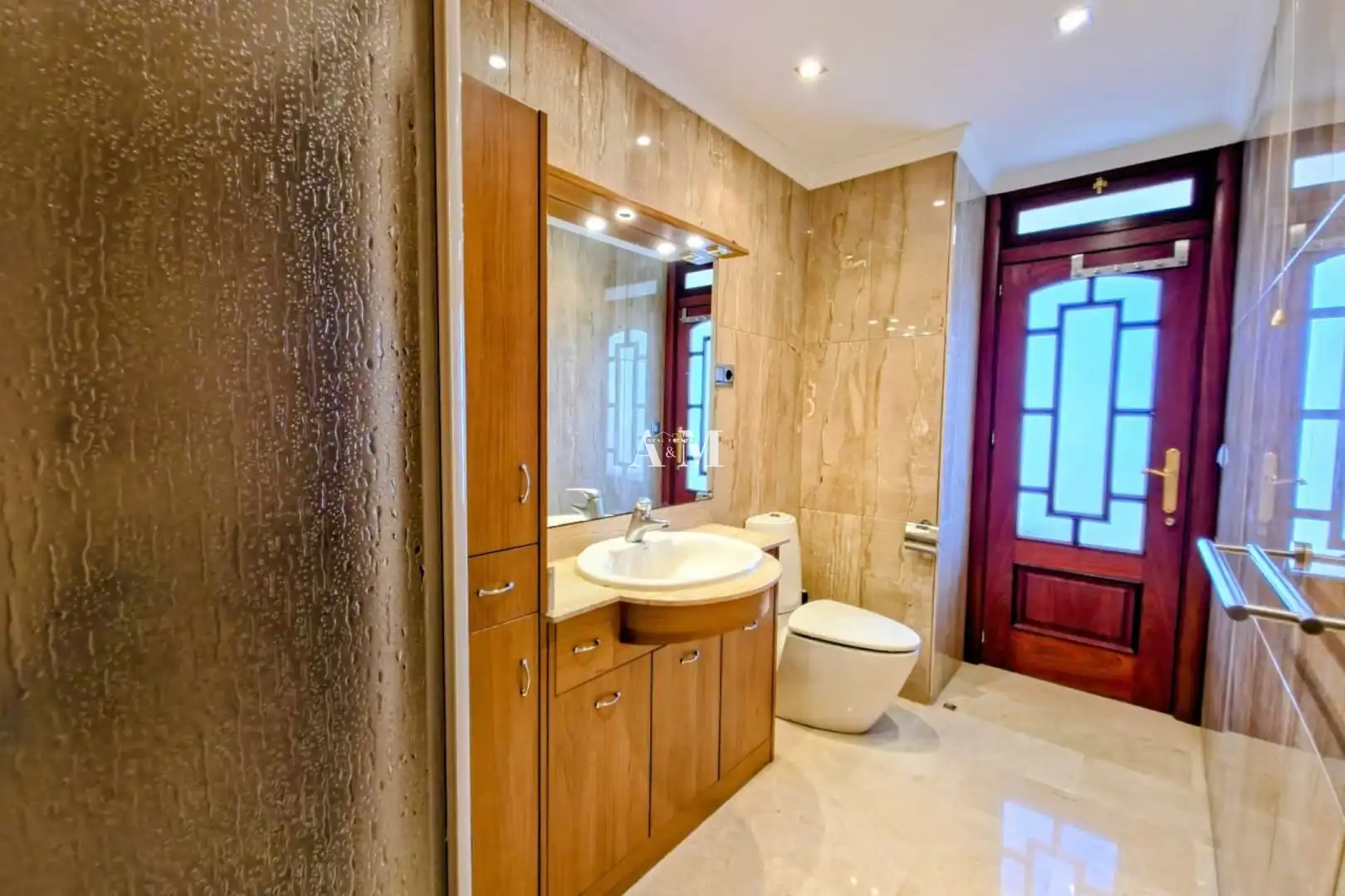 Bathroom of Flat for rent in Torrevieja  with Air Conditioner, Heating and Terrace