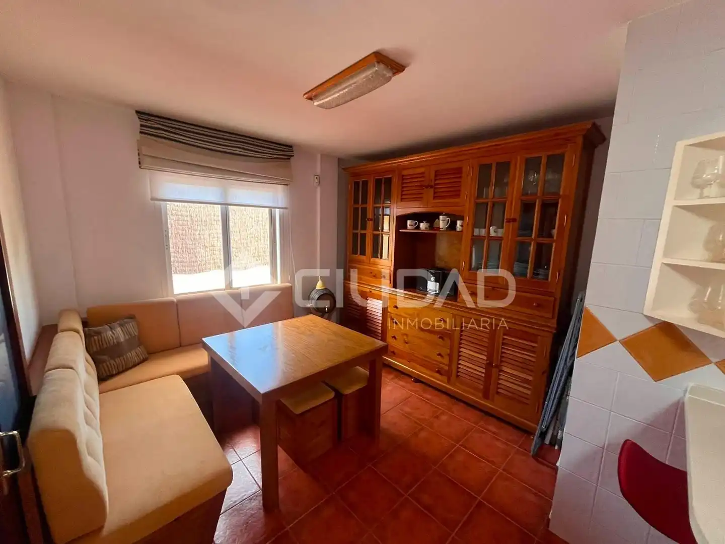 Cocina de Casa adosada en venta en Sanlúcar de Barrameda con Aire acondicionado, Jardín privado y Terraza