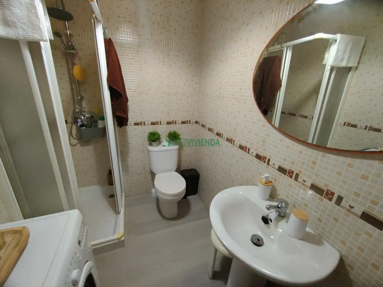 Bathroom of Duplexes for sale in Vigo   with Heating and Furnished