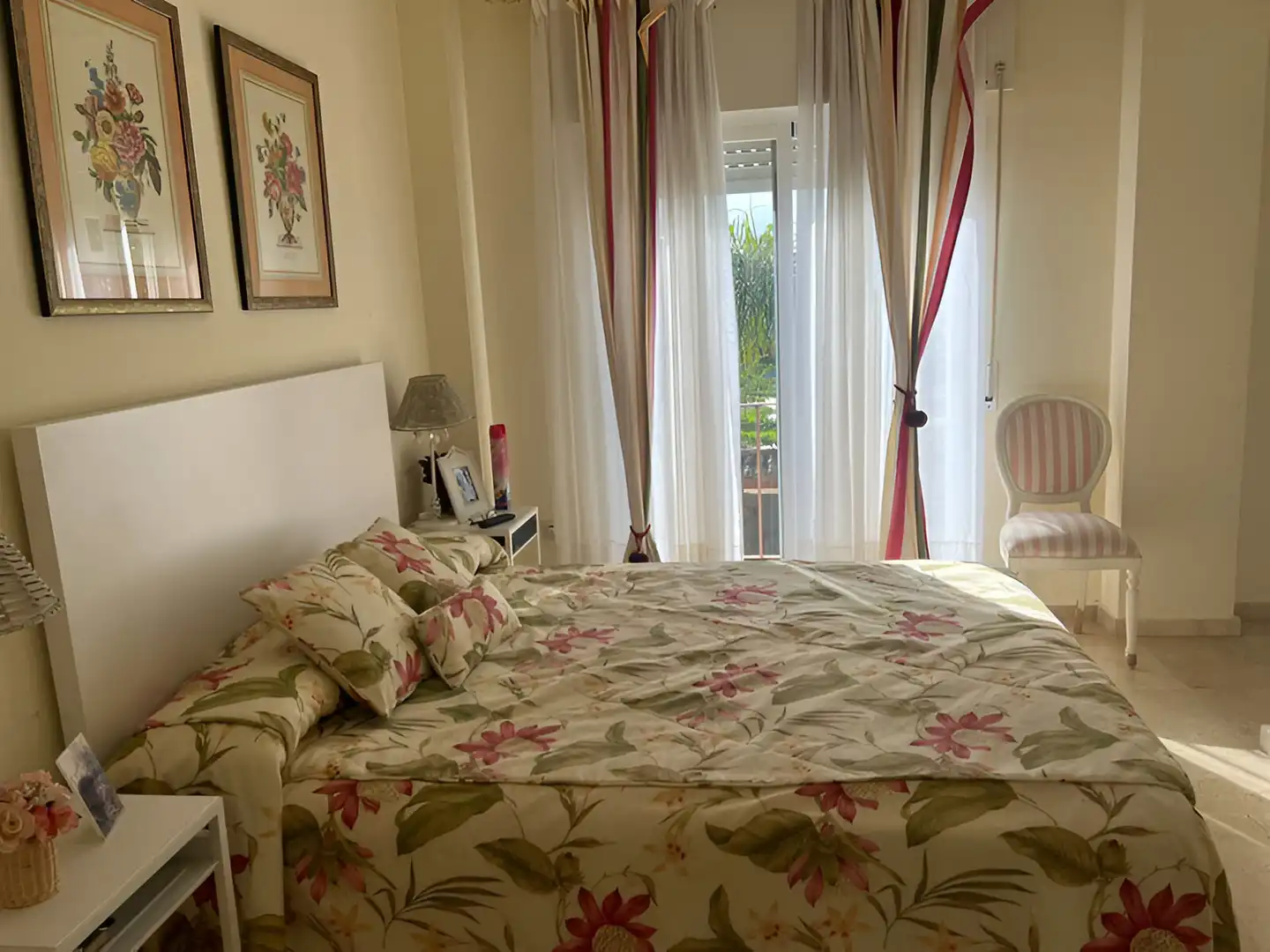 Habitación de Casa o chalet en venta en Estepona con Aire acondicionado, Terraza y Piscina