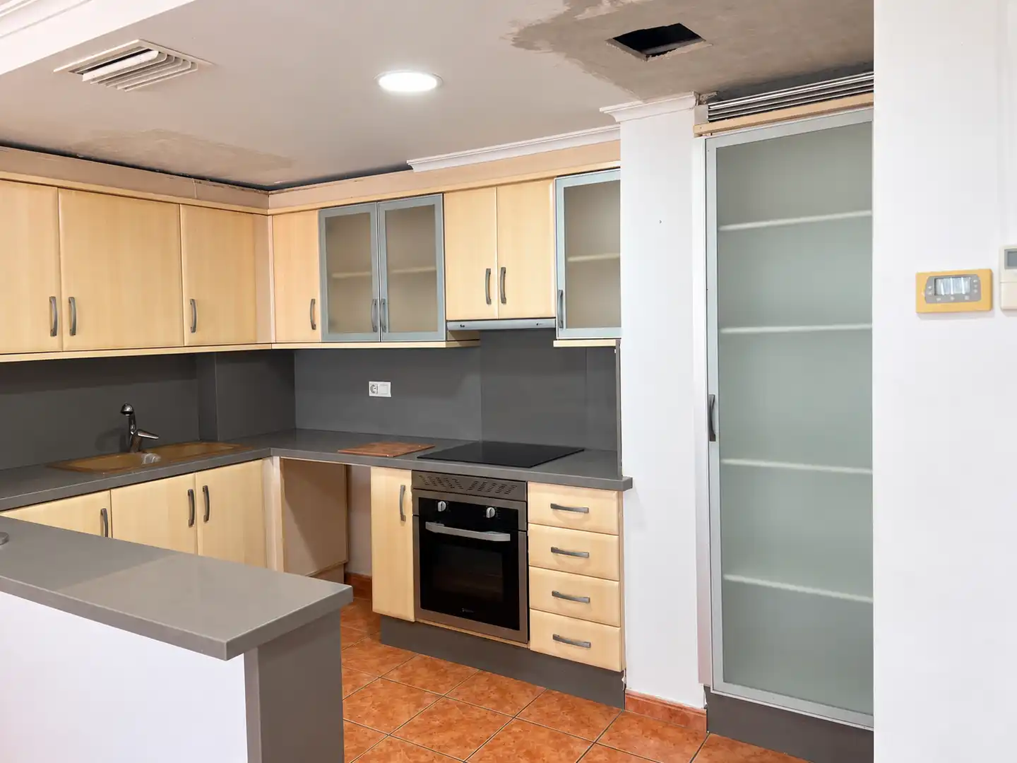 Cocina de Apartamento en venta en Les Palmeres