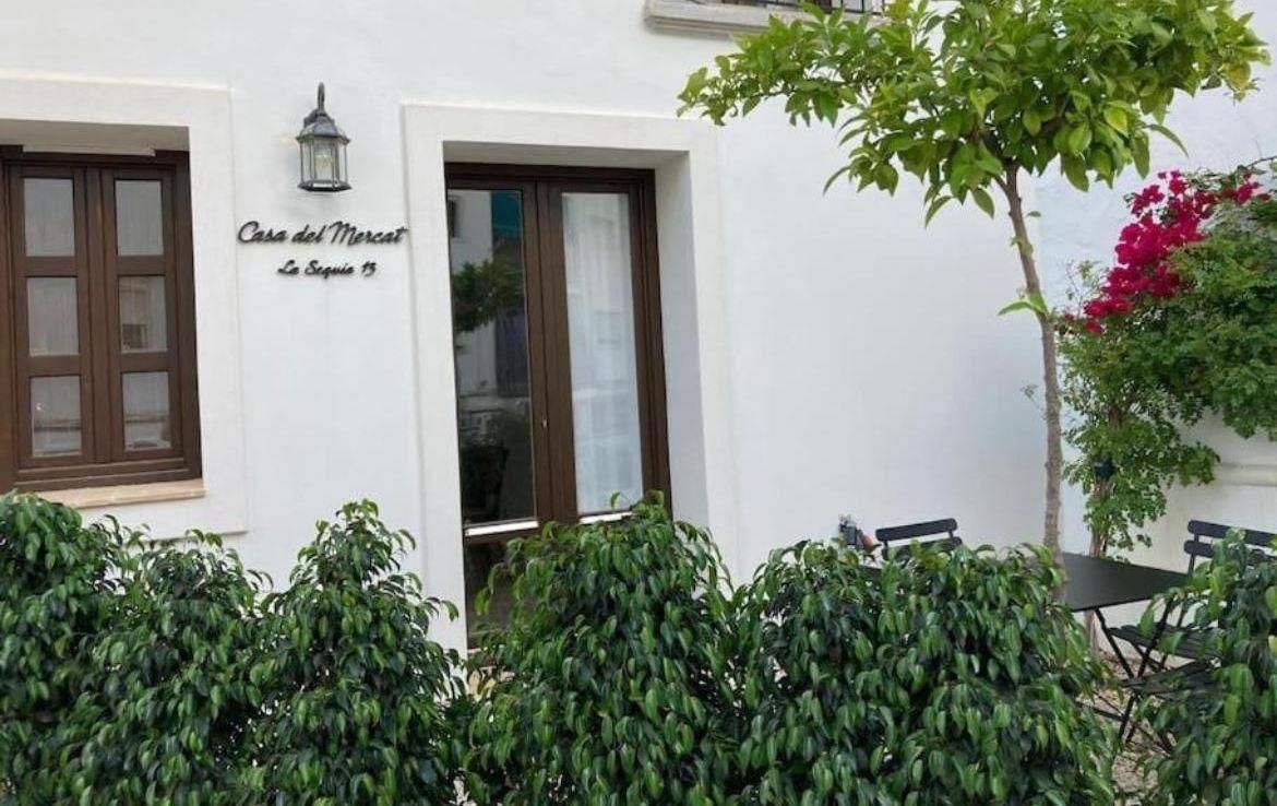 Vista exterior de Casa adosada en venda en Altea amb Aire condicionat, Calefacció i Terrassa