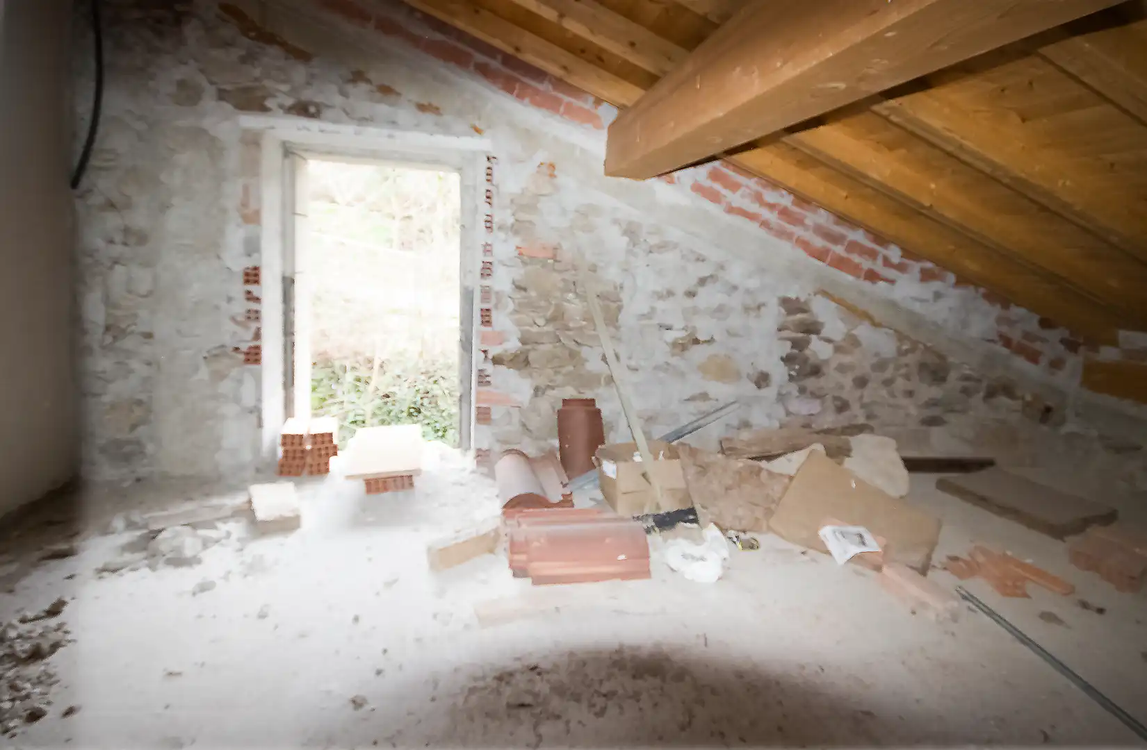 Casa adosada en venda en Segura amb Jardí privat