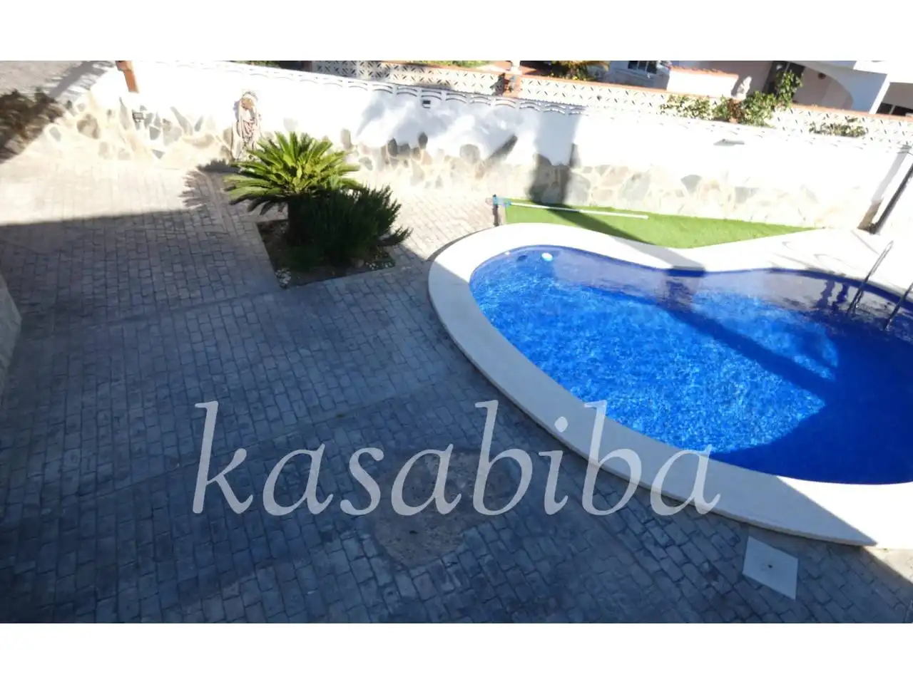 Swimming pool of Detached homes for sale in L'Eliana  with Air Conditioner, Heating and Private garden