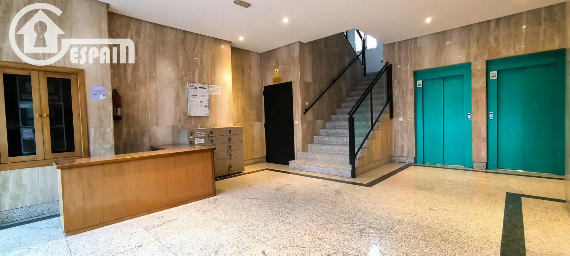 Flat for sale in Madrid  with Air Conditioner, Heating and Private garden