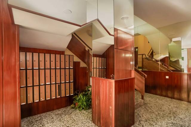 Piso en Venta en Pje Lluis Muncunill  en Zona Esportiva