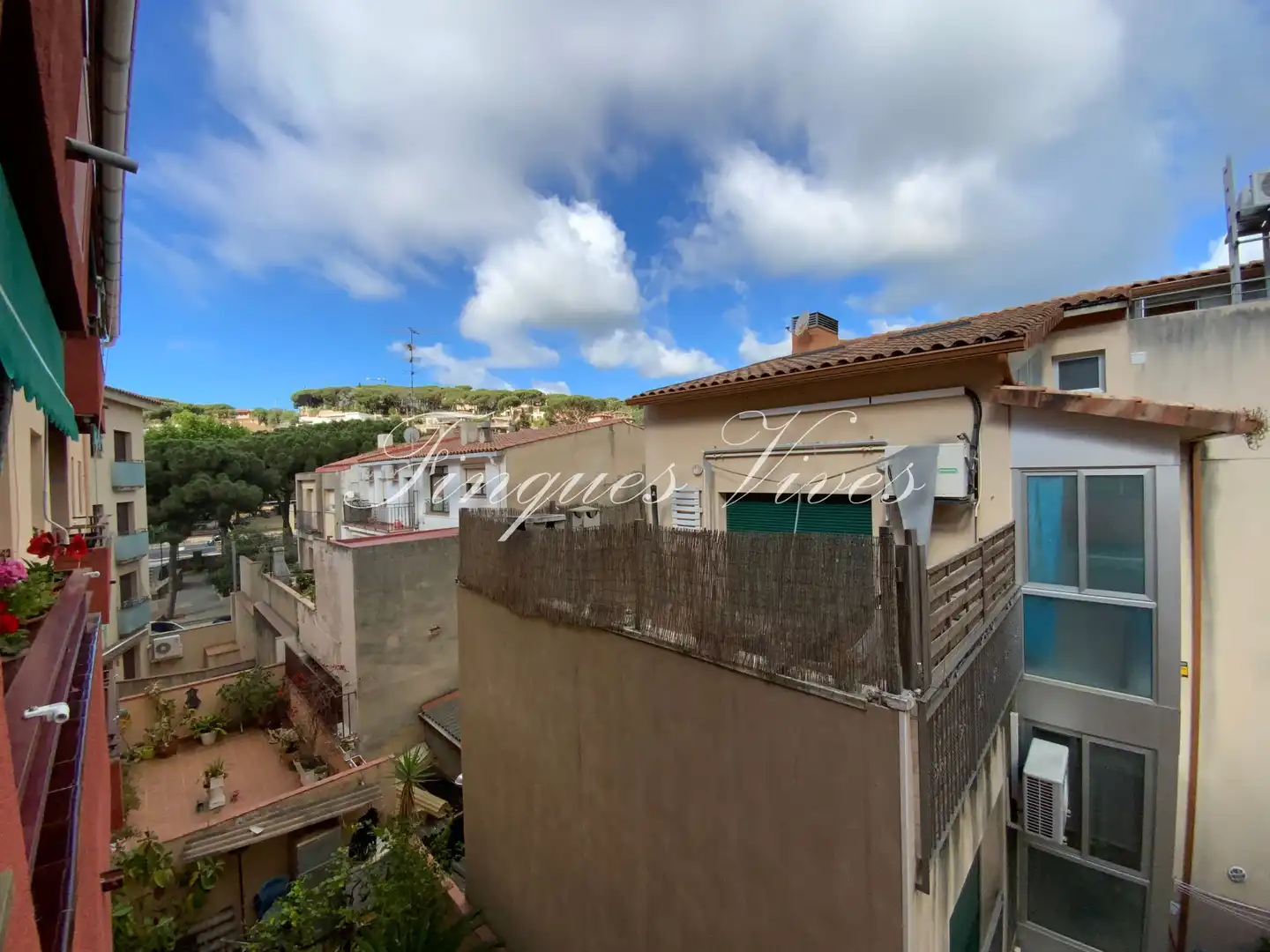 Vista exterior de Piso de alquiler en Sant Andreu de Llavaneres con Calefacción