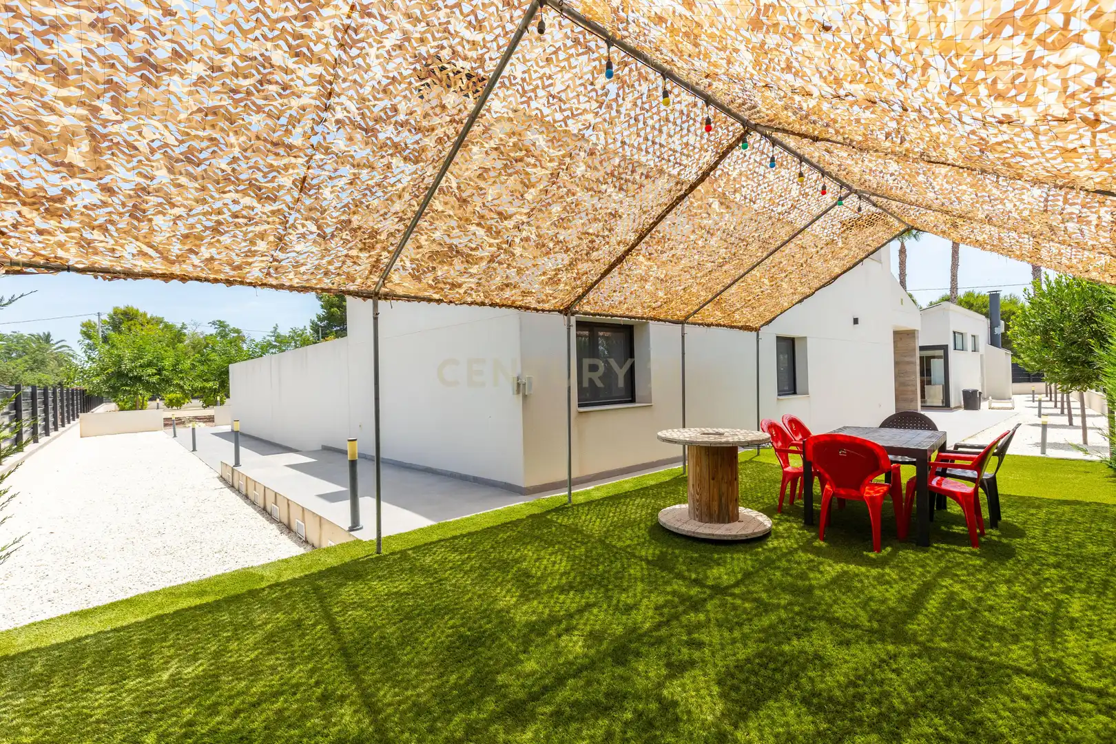 Terrassa de Casa o xalet en venda en Catral amb Aire condicionat, Jardí privat i Piscina