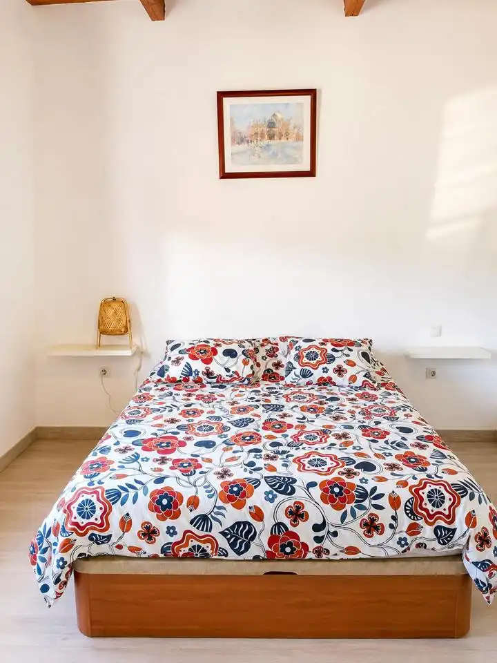 Dormitori de Casa adosada de lloguer en Santa Lucía de Tirajana amb Aire condicionat, Terrassa i Moblat