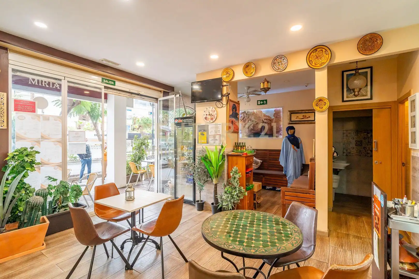 Local en traspaso en Fuengirola con Aire acondicionado