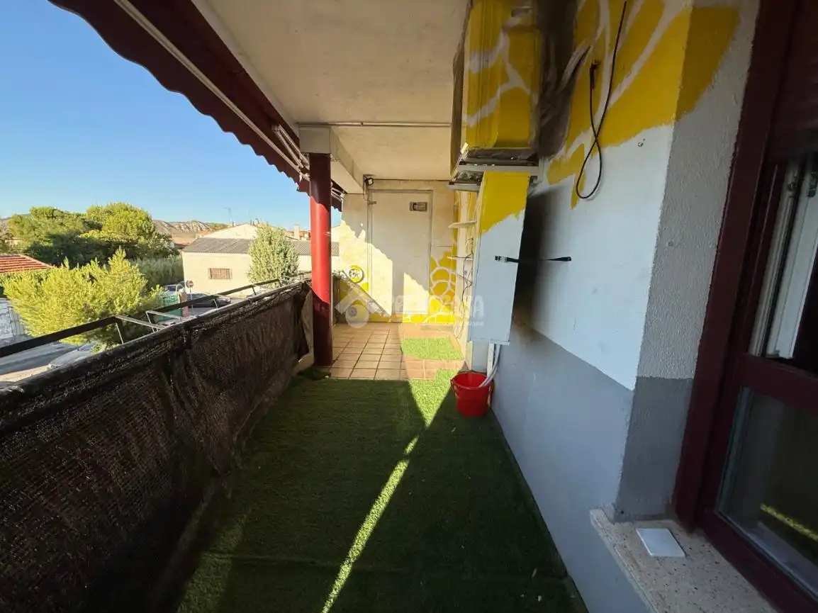 Flat for sale in Torres de la Alameda