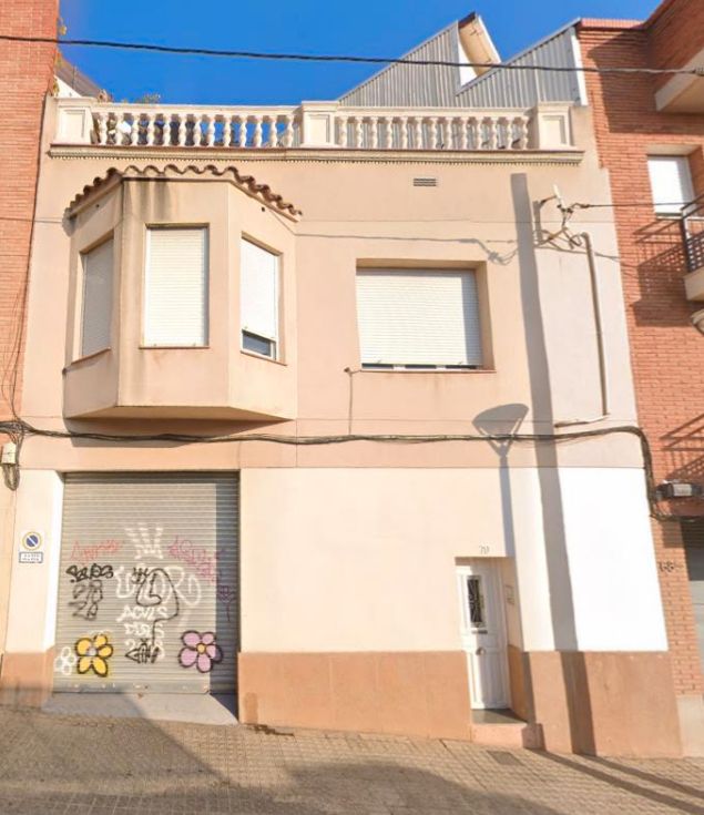 Exterior view of Flat for sale in  Barcelona Capital  with Oven