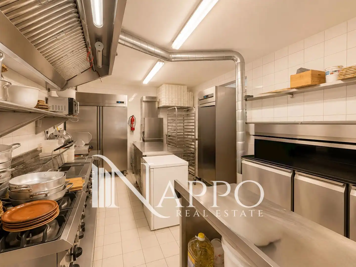 Business premises for transfer in de sant magi, imagen 11