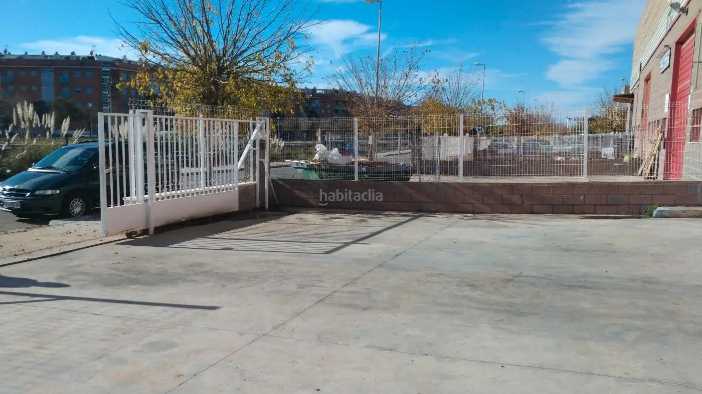 Industrial building to rent in Carrer Maestrat 28, imagen 3