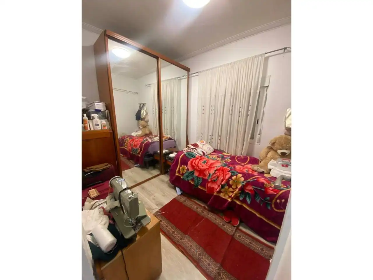 Habitación de Casa o chalet en venta en Santa Coloma de Gramenet con Aire acondicionado, Calefacción y Terraza