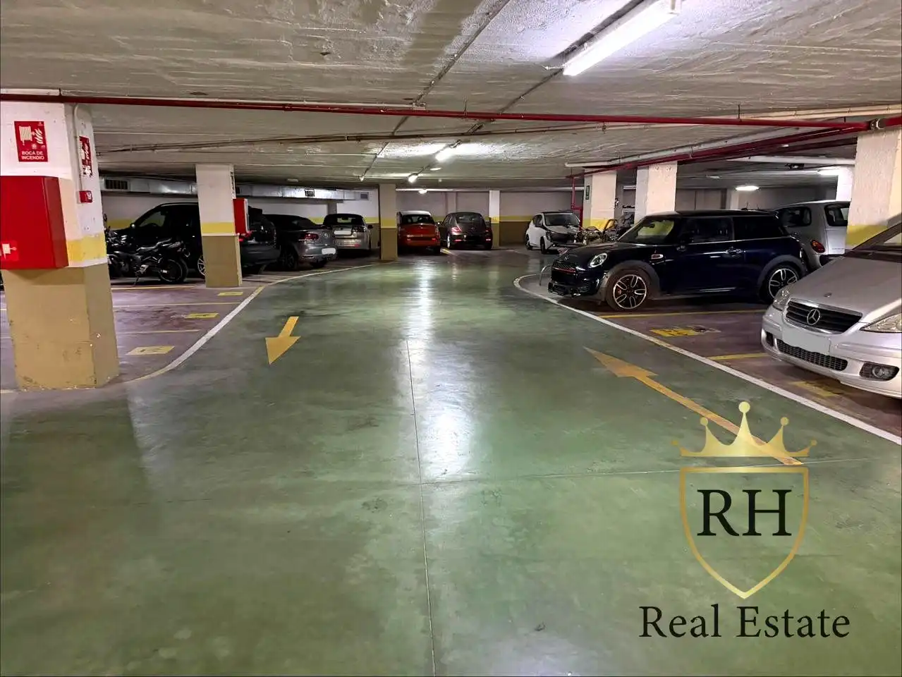 Parking for sale in De L'Aigua Dolça, imagen 4