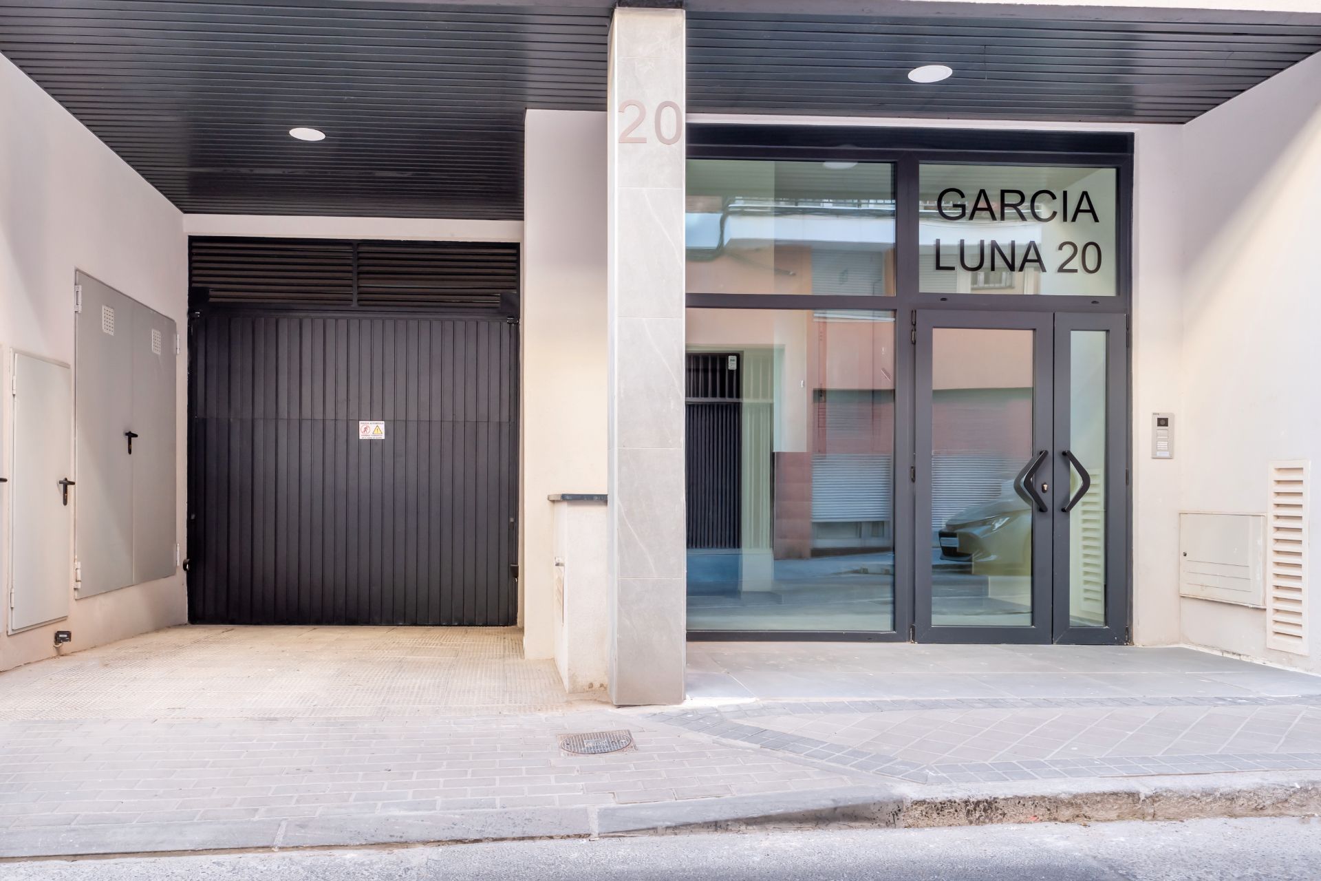 Garatge de lloguer a Calle de García Luna, 20, Ciudad Jardín
