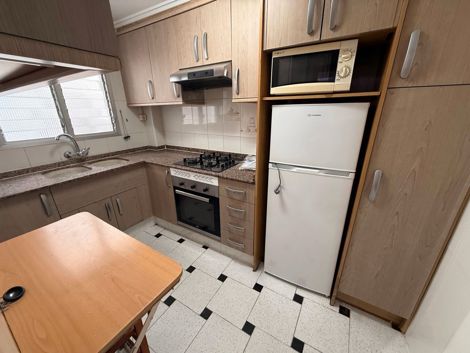 Flat to rent in Carrer Catarroja, 32, Centro - Ambulatorio