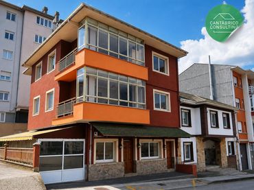 Hotel for sale in Navia