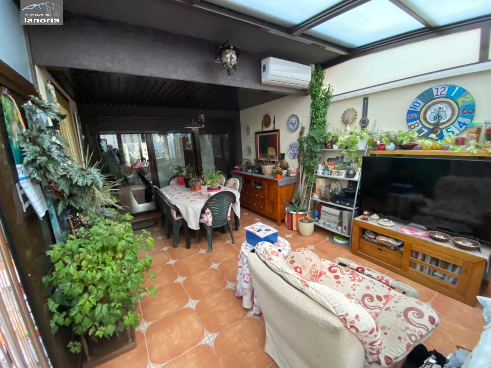 Terrassa de Casa adosada en venda en  Albacete Capital amb Aire condicionat, Calefacció i Parquet