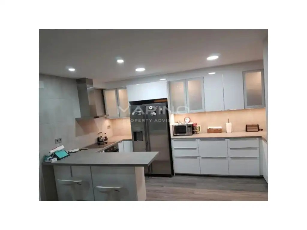 Küche von Maisonette zum Verkauf in Barcelona mit Klimaanlage und Terrasse