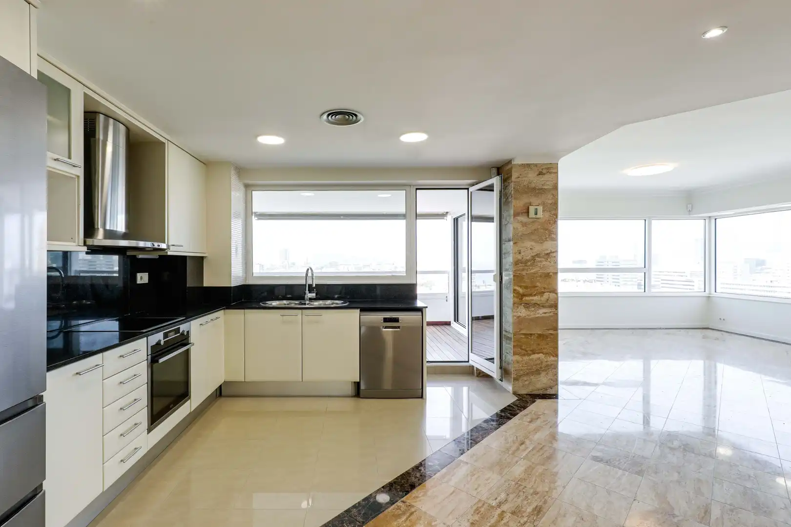Wohnung mit Pool zum Verkauf in Sant Martí, imagen 2
