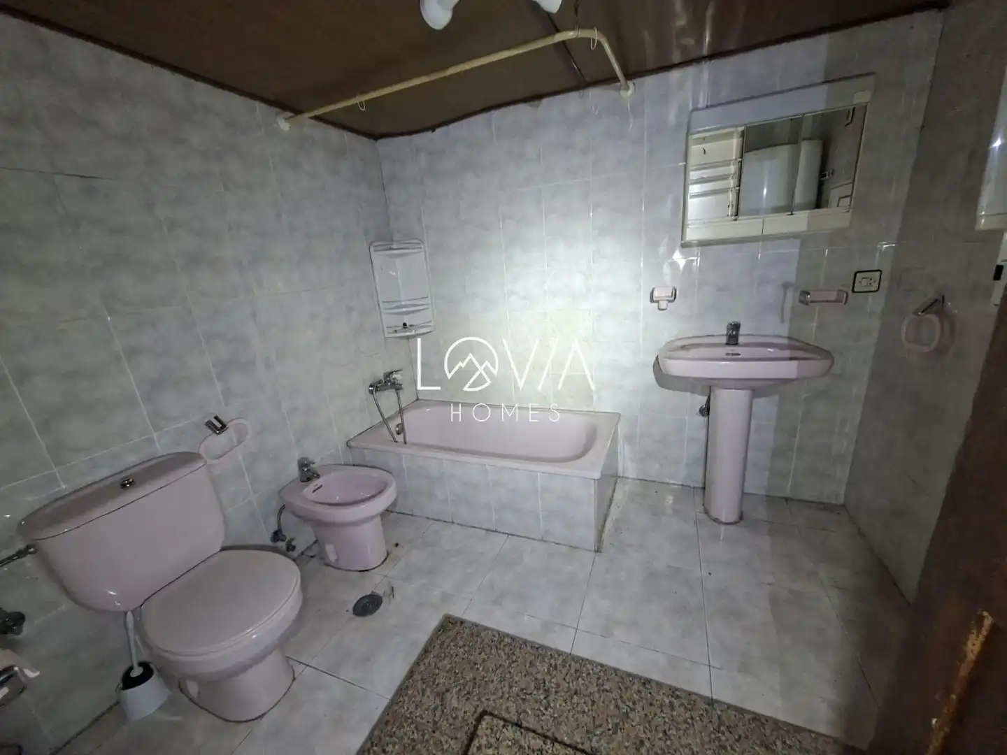 Bany de Casa o xalet en venda en San Martín del Rey Aurelio