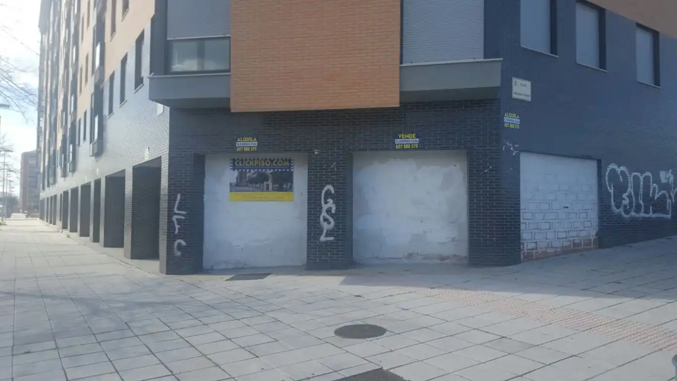 Local comercial en venda a Centro, imagen 4