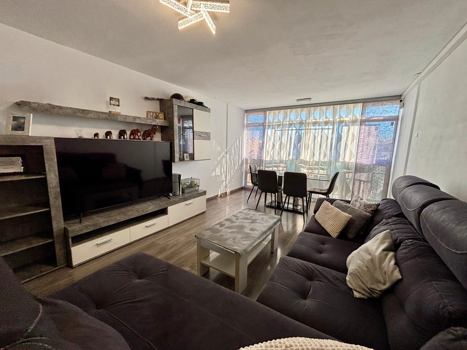 Piso en venta en Avinguda d'Europa, Bellvitge, Bellvitge - El Gornal - Granvia LH