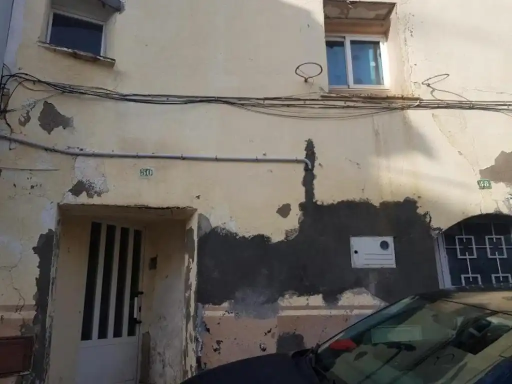 Casa en venta en calle Bassa