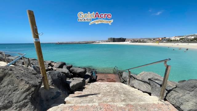 Casa-chalet en Venta en Zona Centro