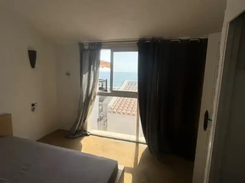 Habitación de Piso en venta en Estepona con Aire acondicionado, Piscina y Balcón