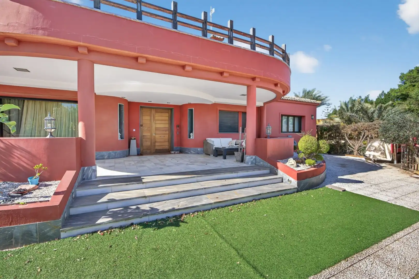 Vista exterior de Casa o chalet en venta en Elche / Elx con Aire acondicionado y Alarma