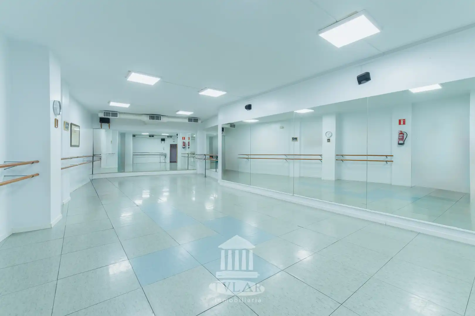 Local en venta en Avenida del Descubrimiento, Pinar Alto