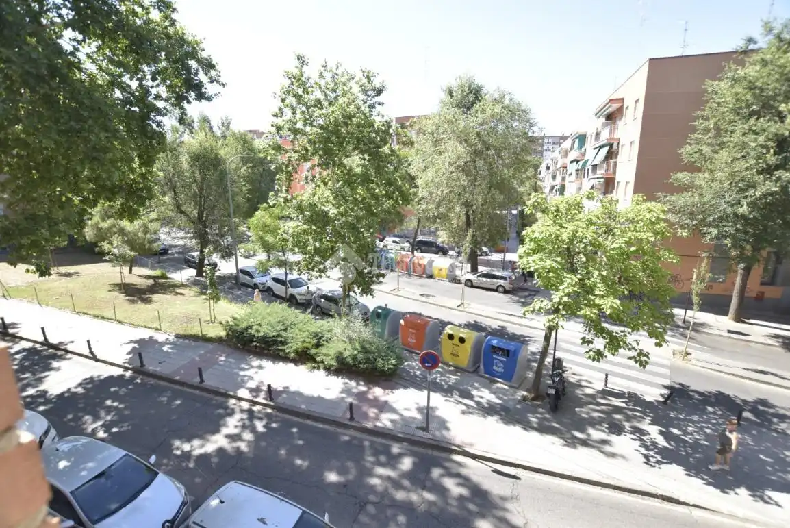 Vista exterior de Pis en venda en Alcorcón