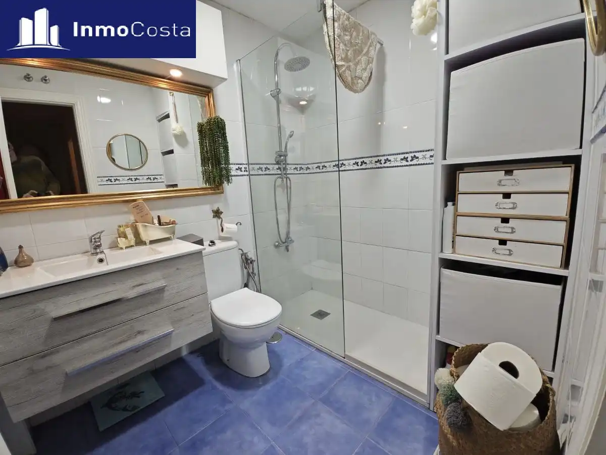 Bany de Casa o xalet en venda en La Línea de la Concepción