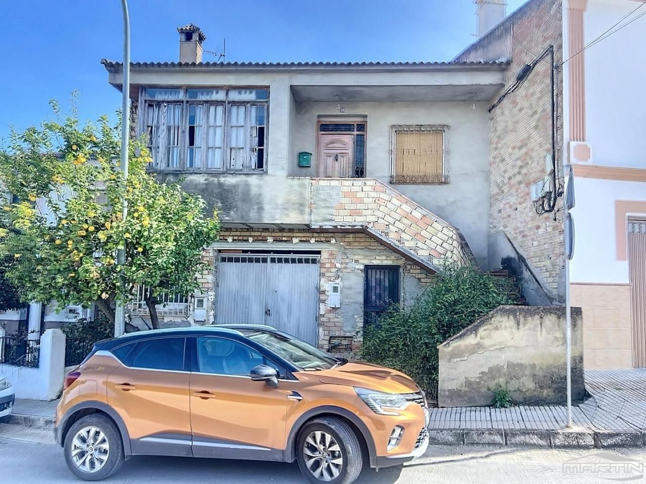 Vista exterior de Pis en venda en Encinas Reales amb Terrassa