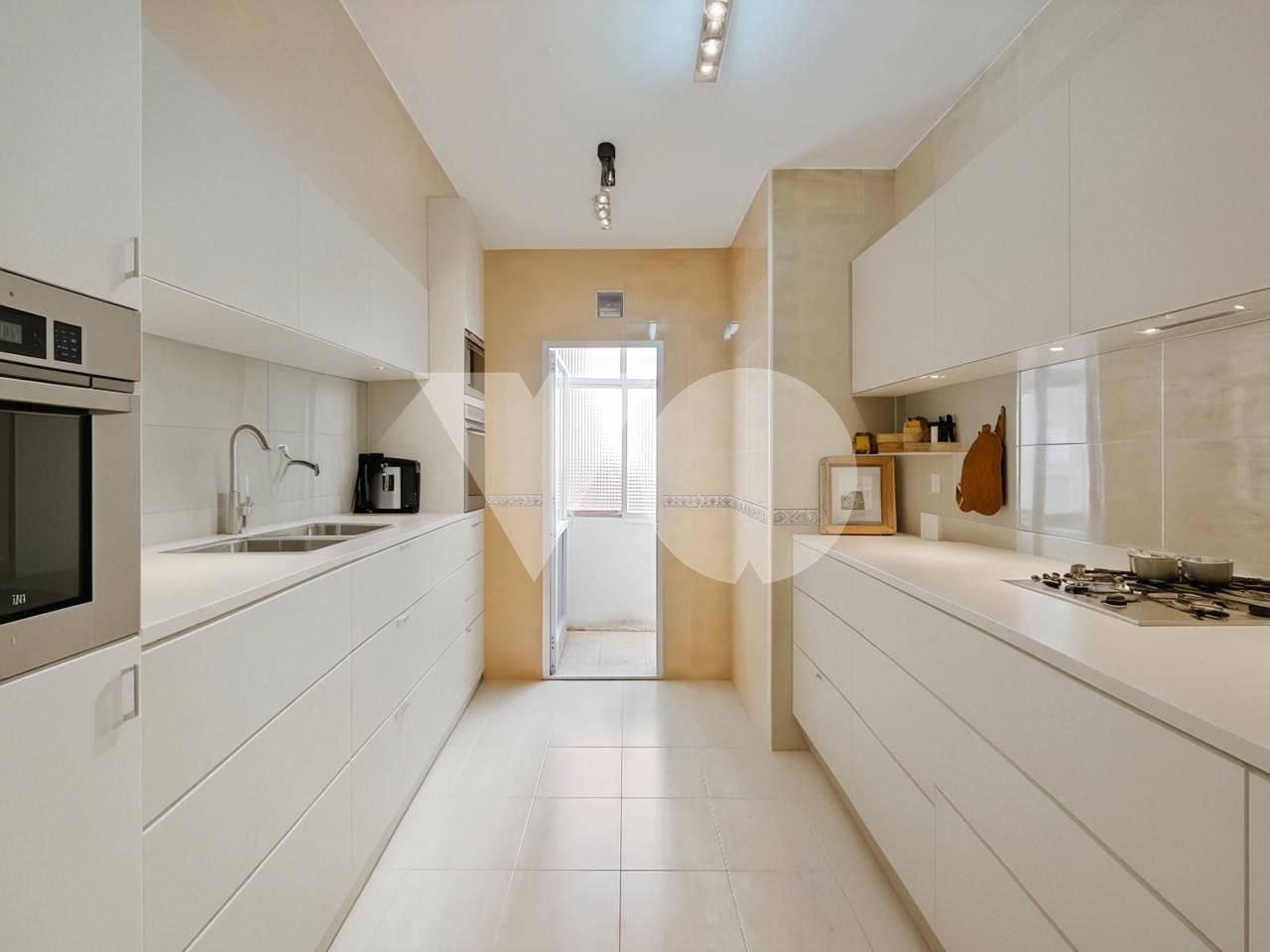 Kitchen of Flat for sale in  Madrid Capital  with Terrace