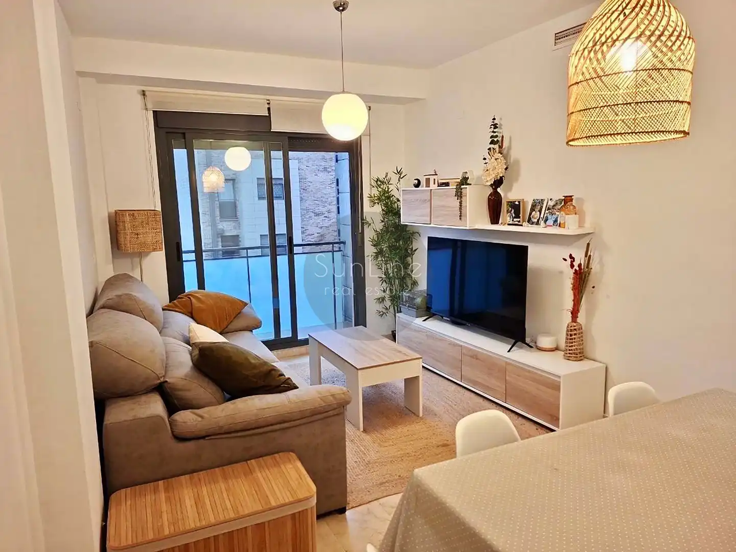 Piso con terraza en venta en Carrer de Montreal 76