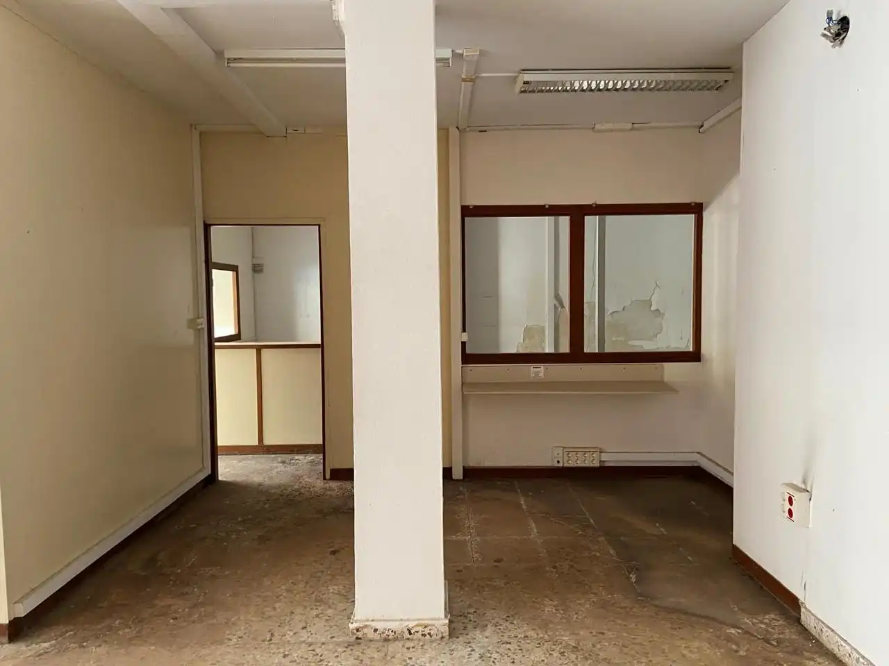 Local comercial en venda a De Masdenverge, imagen 40