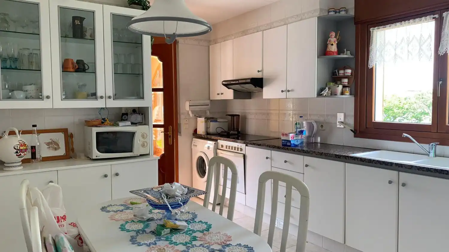 Cocina de Casa o chalet en venta en Berga con Calefacción, Jardín privado y Terraza
